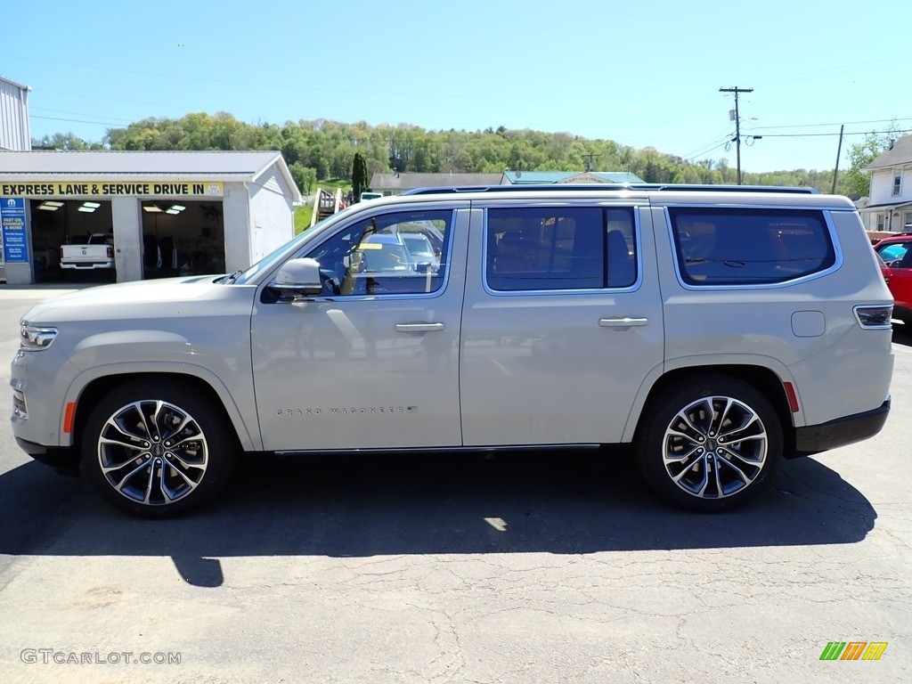 2022 Grand Wagoneer Series III 4x4 - Luxury White Pearl / Tupelo/Black photo #2