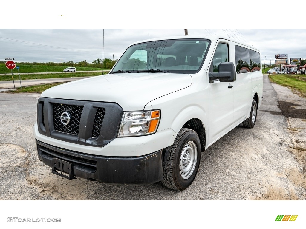 2016 NV 3500 HD S Passenger - Glacier White / Gray photo #8