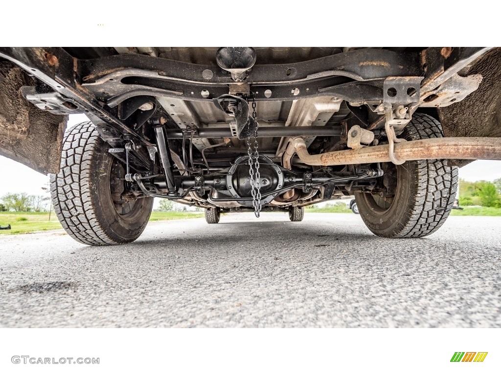 2016 Nissan NV 3500 HD S Passenger Undercarriage Photo #144215916