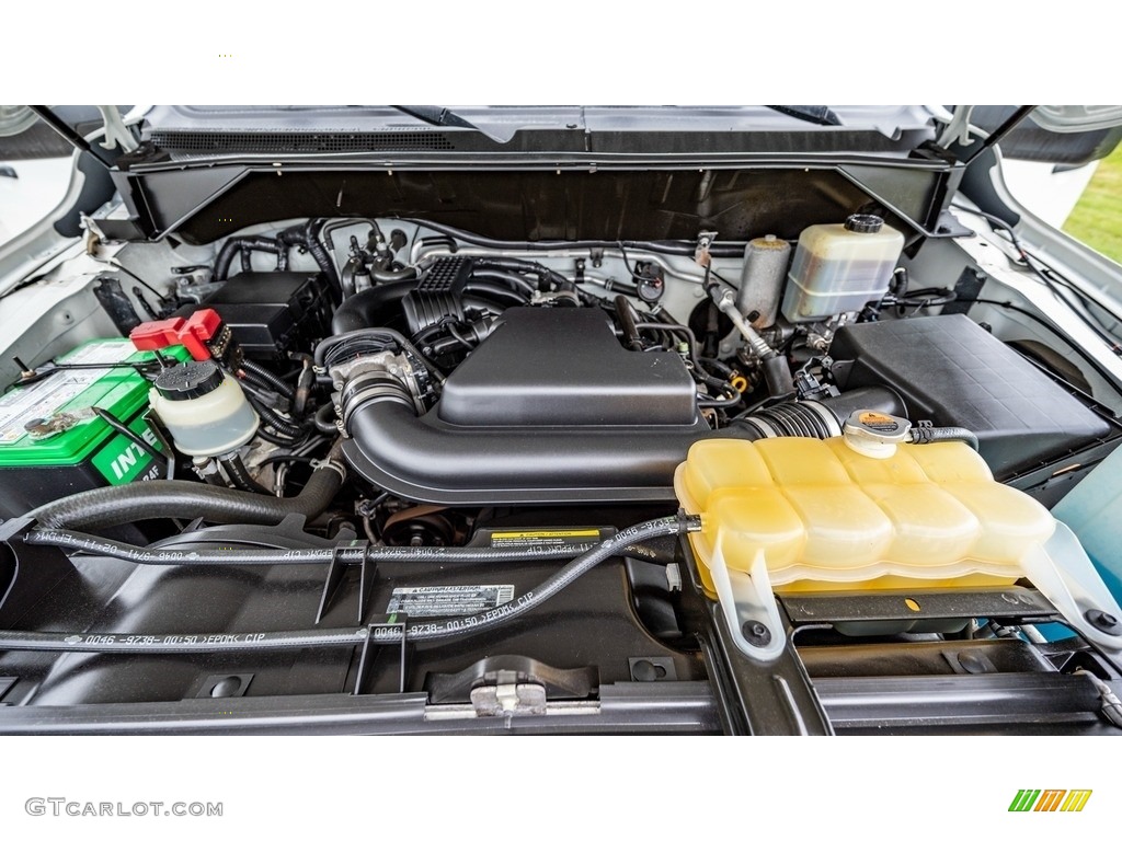 2016 Nissan NV 3500 HD S Passenger Engine Photos