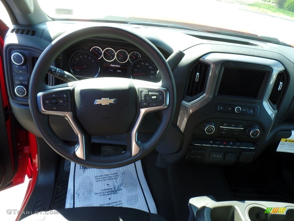 2022 Chevrolet Silverado 2500HD Custom Crew Cab 4x4 Dashboard Photos