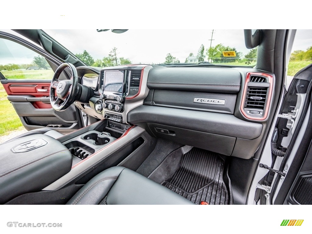 2019 Ram 1500 Rebel Crew Cab 4x4 Dashboard Photos