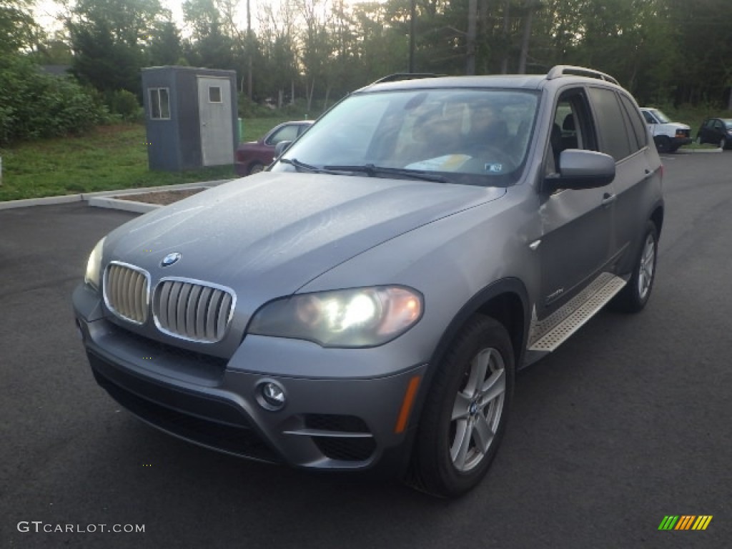 2011 X5 xDrive 35d - Platinum Gray Metallic / Black photo #1