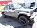 Sting-Gray - Gladiator Sport 4x4 Photo No. 7