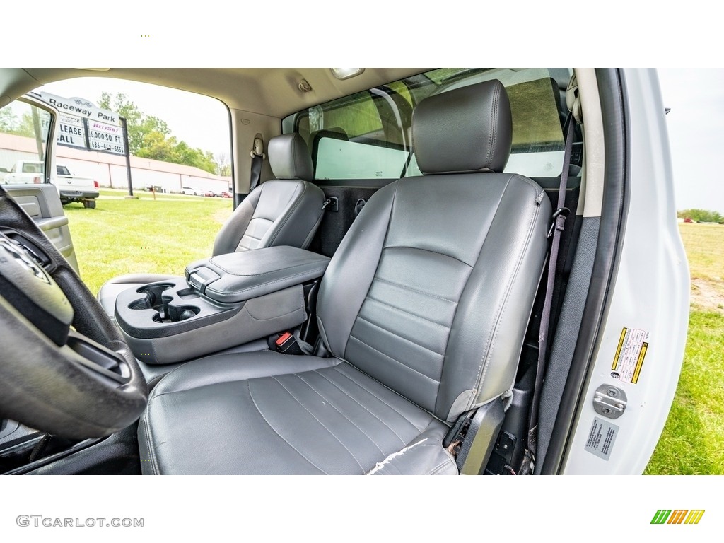 Black/Diesel Gray Interior 2015 Ram 2500 Tradesman Regular Cab 4x4 Photo #144218079