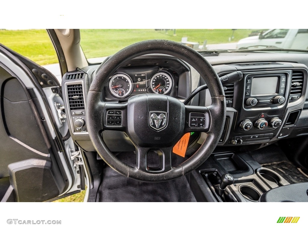 2015 Ram 2500 Tradesman Regular Cab 4x4 Black/Diesel Gray Steering Wheel Photo #144218364