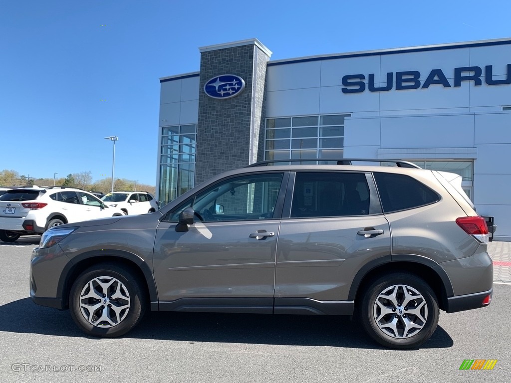 2019 Forester 2.5i Premium - Sepia Bronze Metallic / Black photo #4