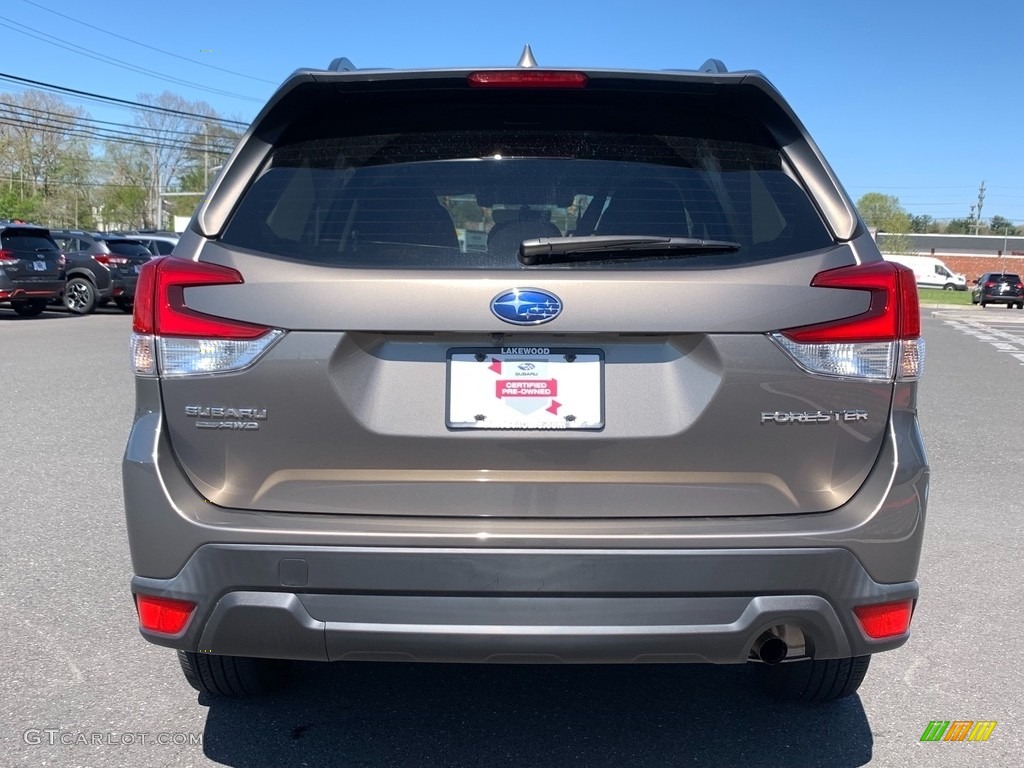 2019 Forester 2.5i Premium - Sepia Bronze Metallic / Black photo #7