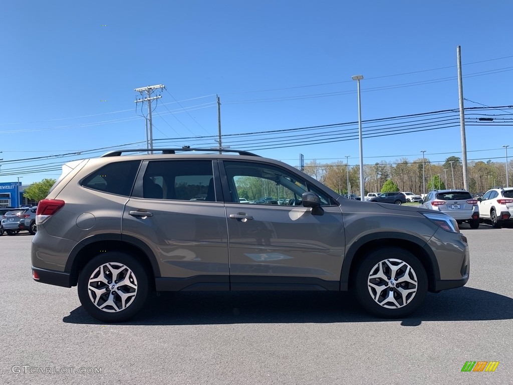 2019 Forester 2.5i Premium - Sepia Bronze Metallic / Black photo #10