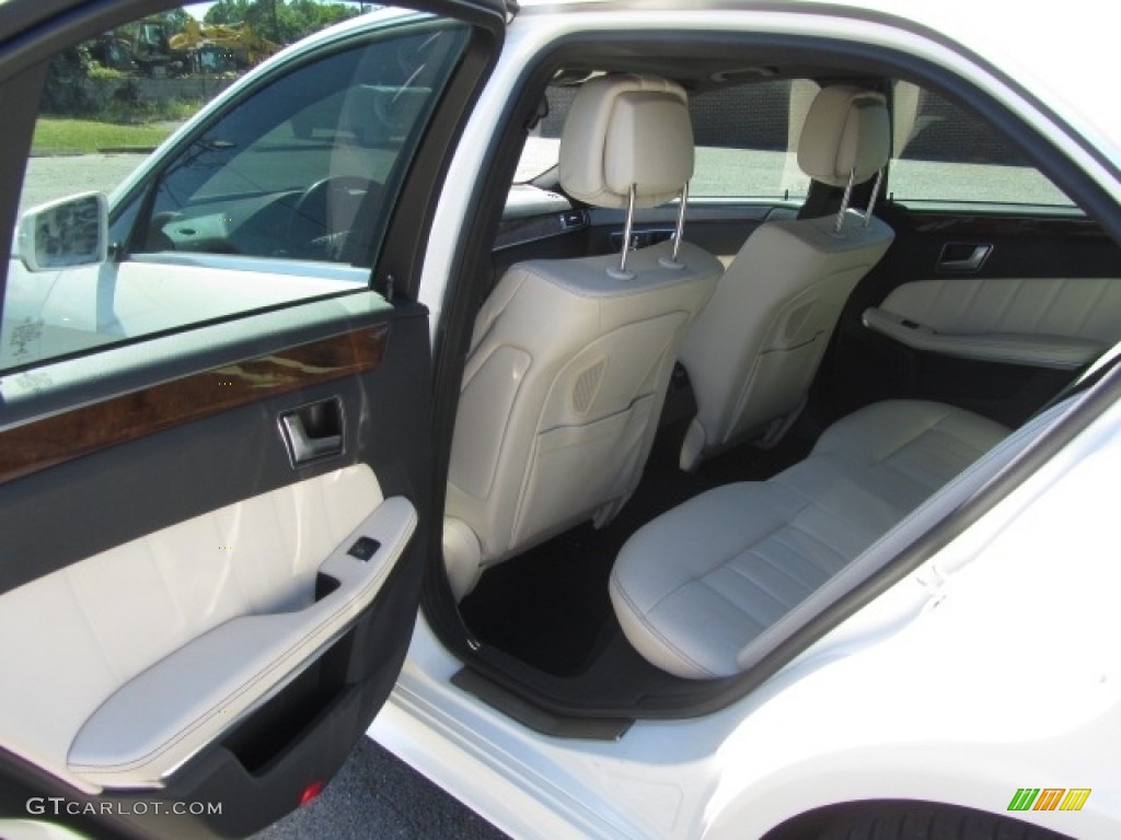 2016 E 350 4Matic Sedan - designo Diamond White Metallic / Porcelain/Black photo #19