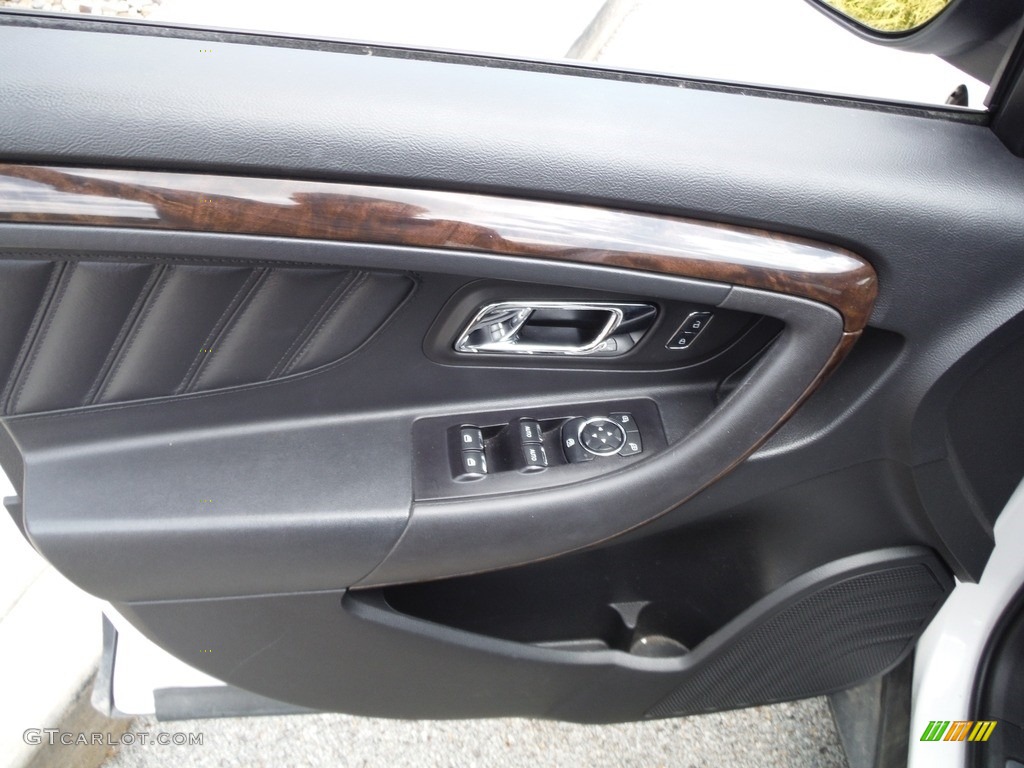2016 Taurus Limited AWD - White Platinum / Charcoal Black photo #24