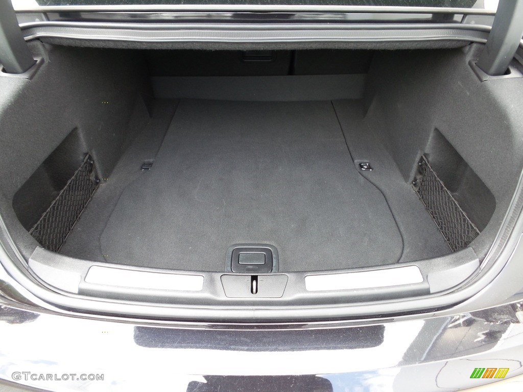 2019 Lincoln Continental Reserve AWD Trunk Photo #144221535