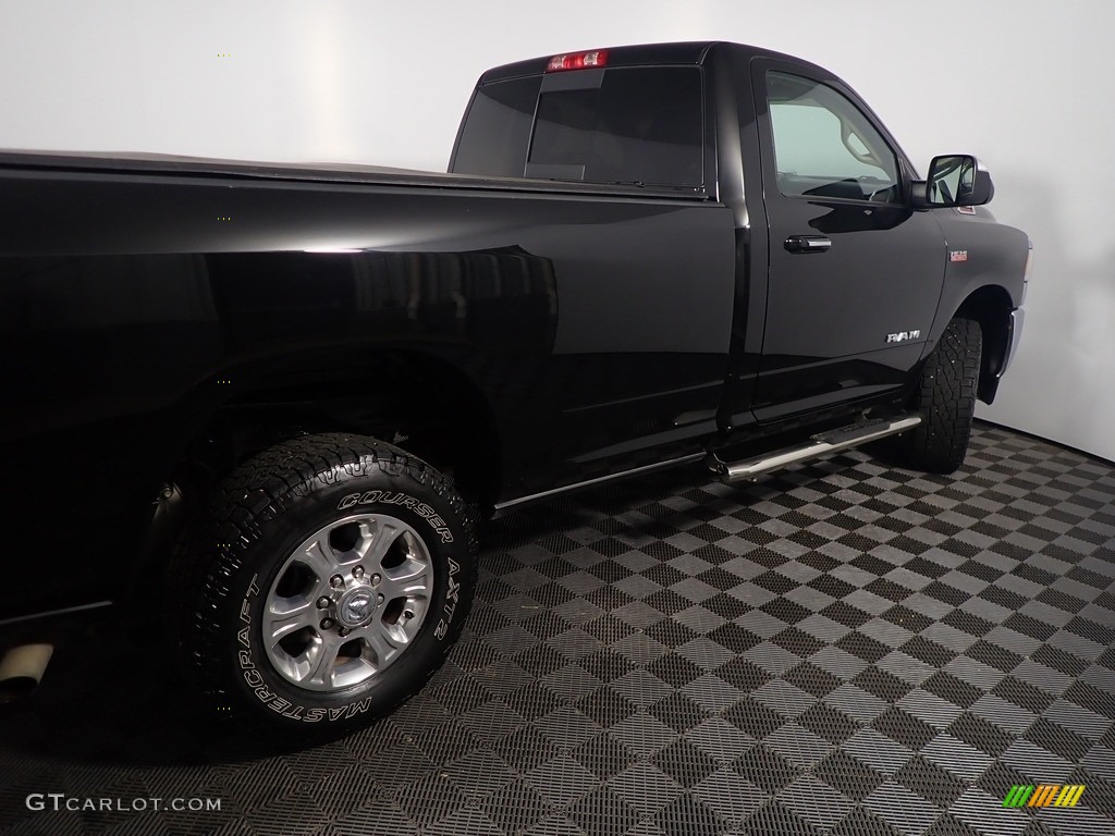 2019 2500 Bighorn Regular Cab 4x4 - Diamond Black Crystal Pearl / Black/Diesel Gray photo #18