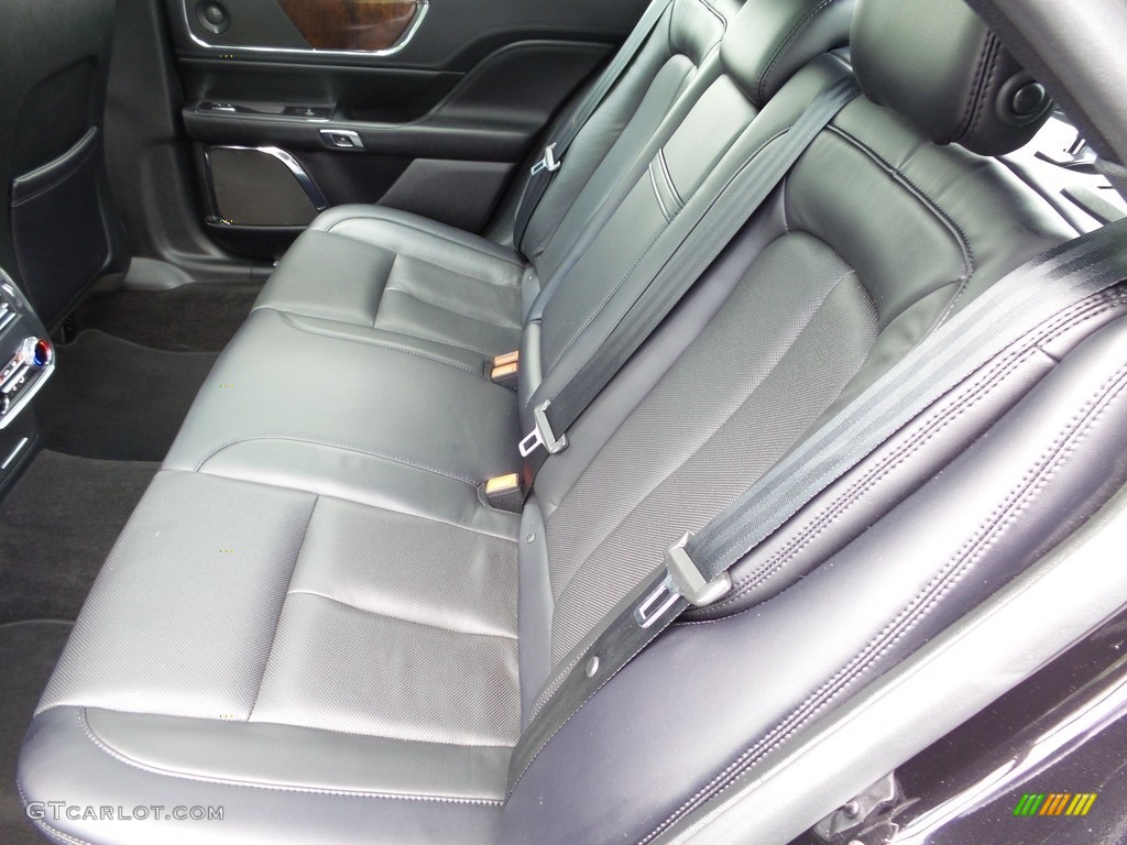 2019 Lincoln Continental Reserve AWD Rear Seat Photos