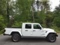 2022 Bright White Jeep Gladiator Overland 4x4  photo #5