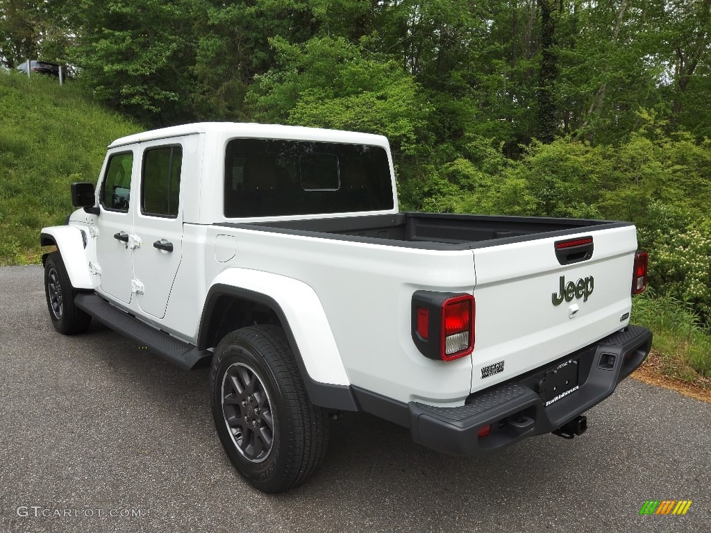 2022 Gladiator Overland 4x4 - Bright White / Black/Dark Saddle photo #9
