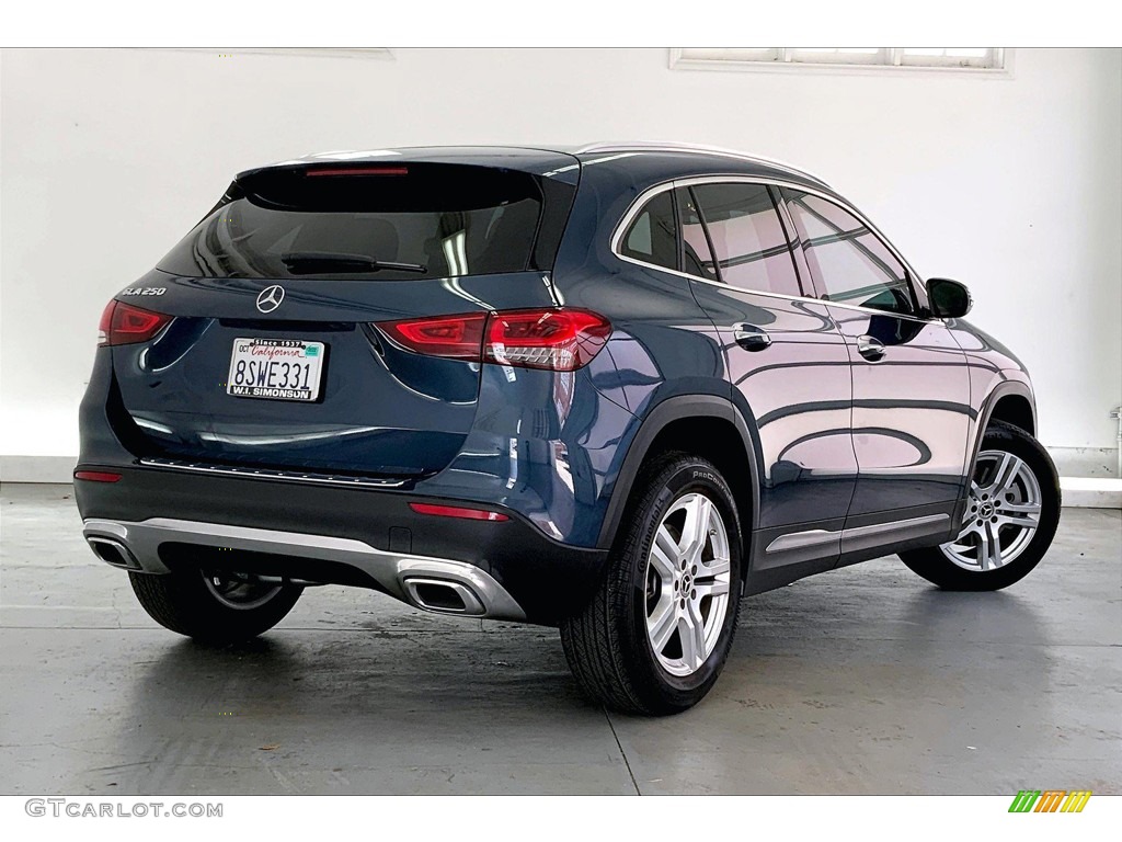 2021 GLA 250 - Denim Blue Metallic / Macchiato Beige photo #13