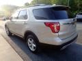 Oxford White - Explorer XLT 4WD Photo No. 5
