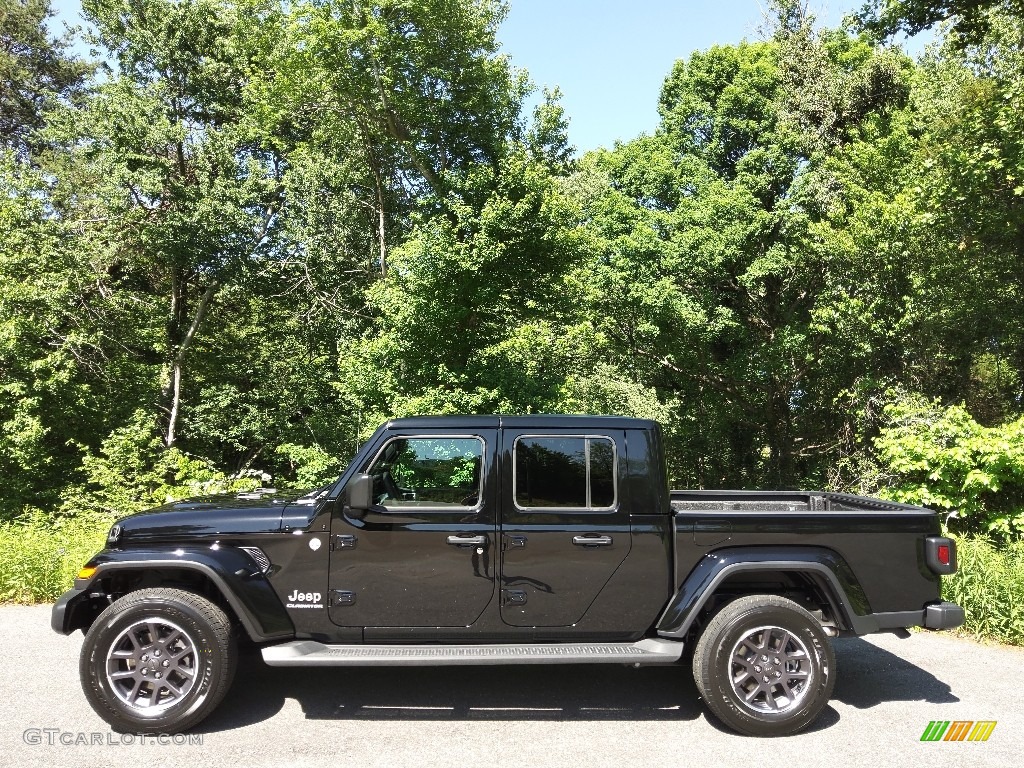 2022 Gladiator Overland 4x4 - Black / Black photo #1