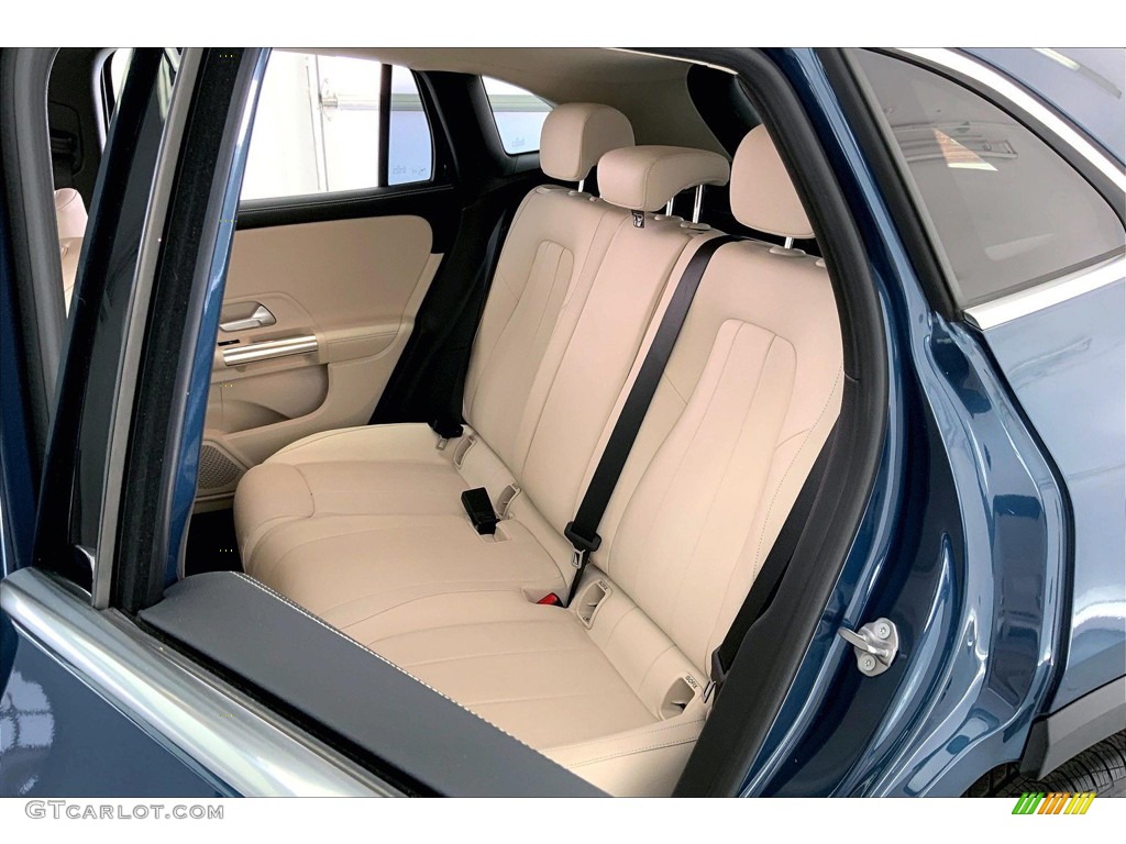 2021 GLA 250 - Denim Blue Metallic / Macchiato Beige photo #20
