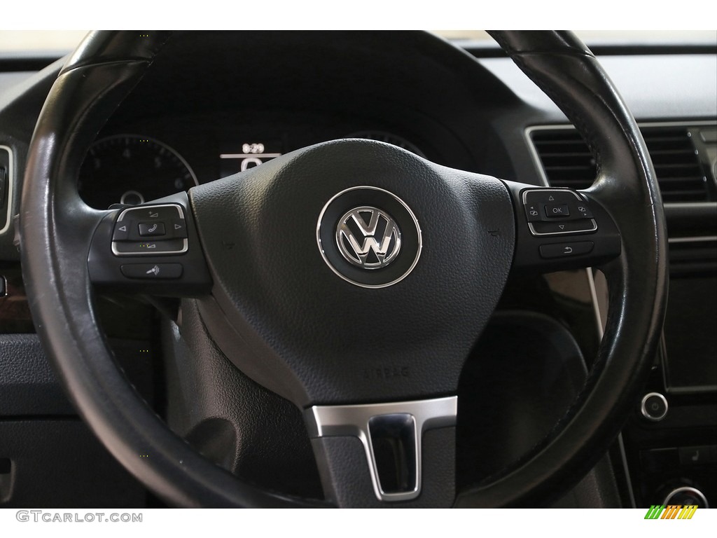 2015 Volkswagen Passat SEL Premium Sedan Titan Black Steering Wheel Photo #144229917