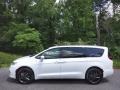 Bright White 2022 Chrysler Pacifica Touring L AWD Exterior