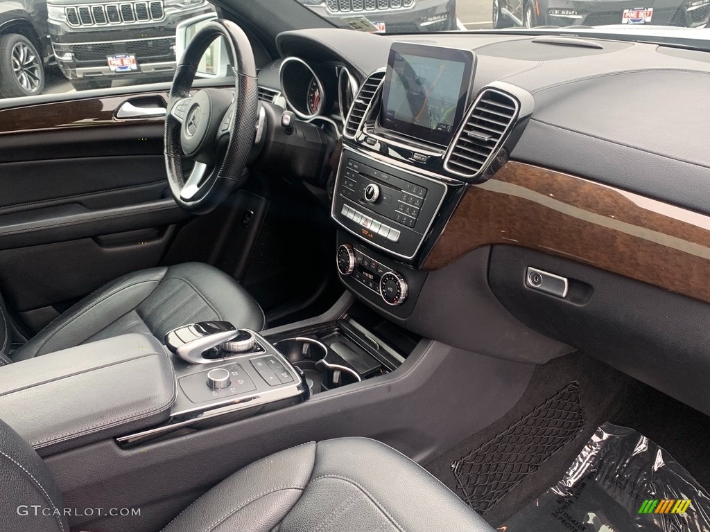 2017 GLS 450 4Matic - Iridium Silver Metallic / Black photo #10