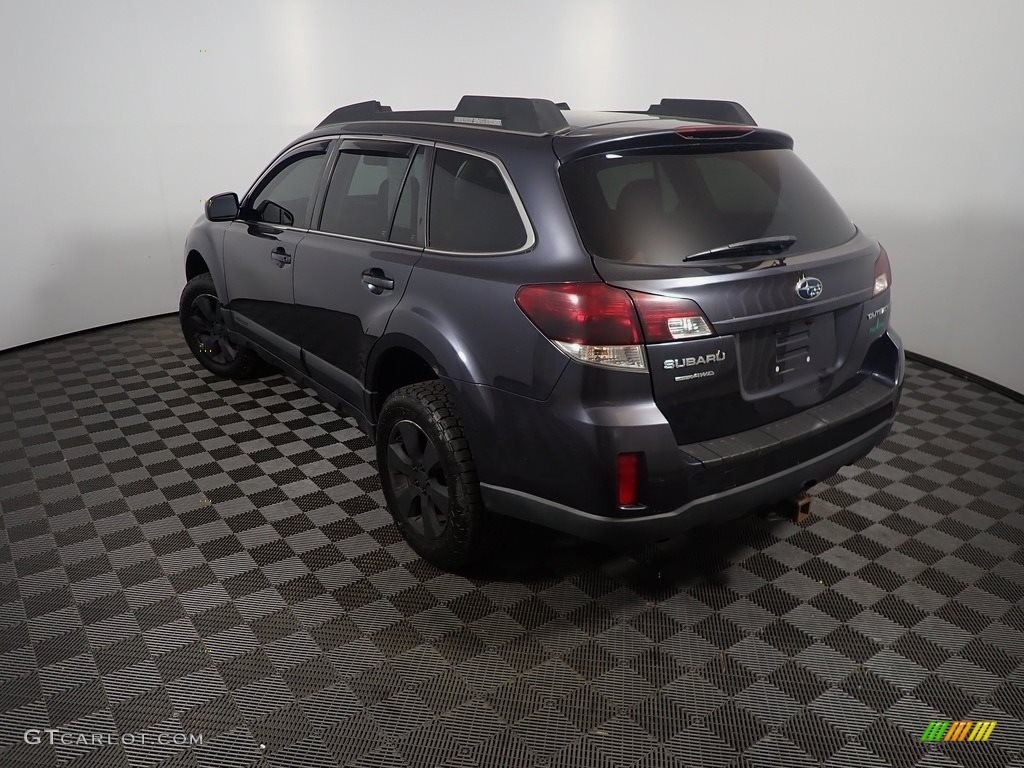2011 Outback 2.5i Premium Wagon - Graphite Gray Metallic / Off Black photo #10