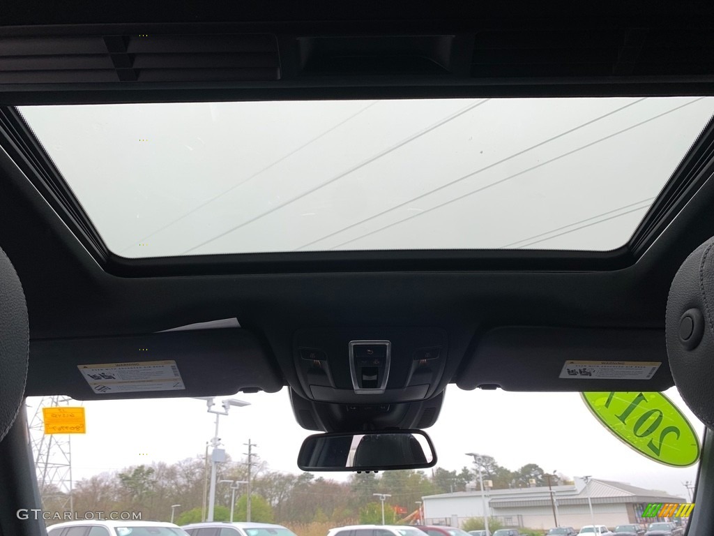 2017 Mercedes-Benz GLS 450 4Matic Sunroof Photos