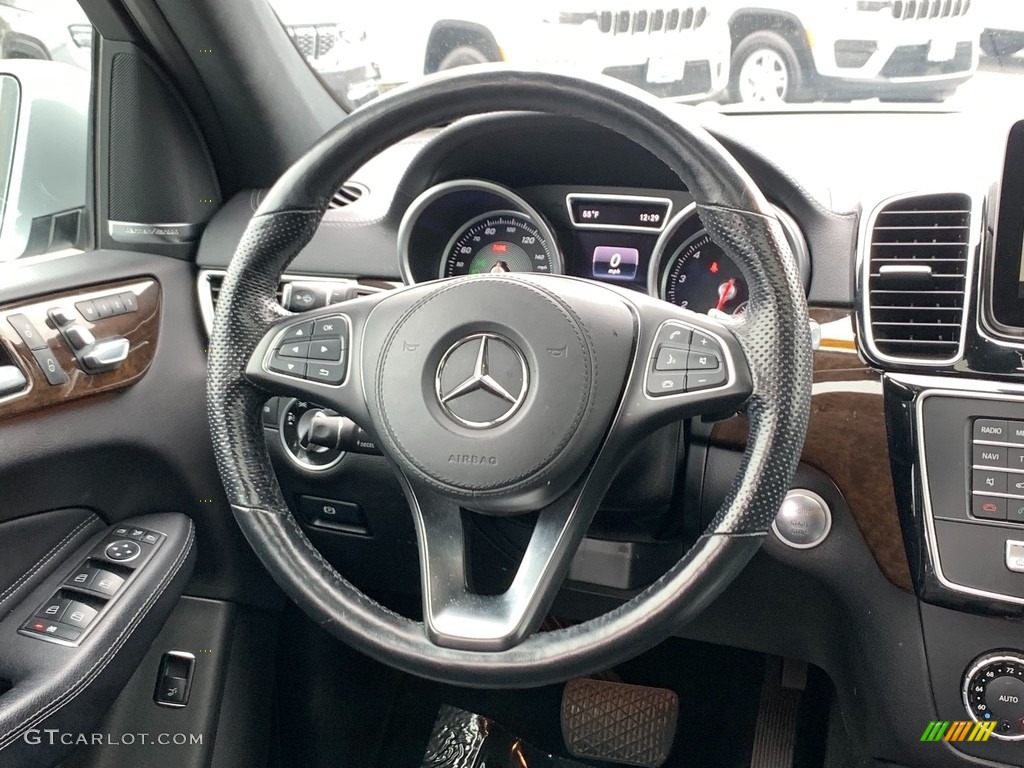 2017 Mercedes-Benz GLS 450 4Matic Steering Wheel Photos