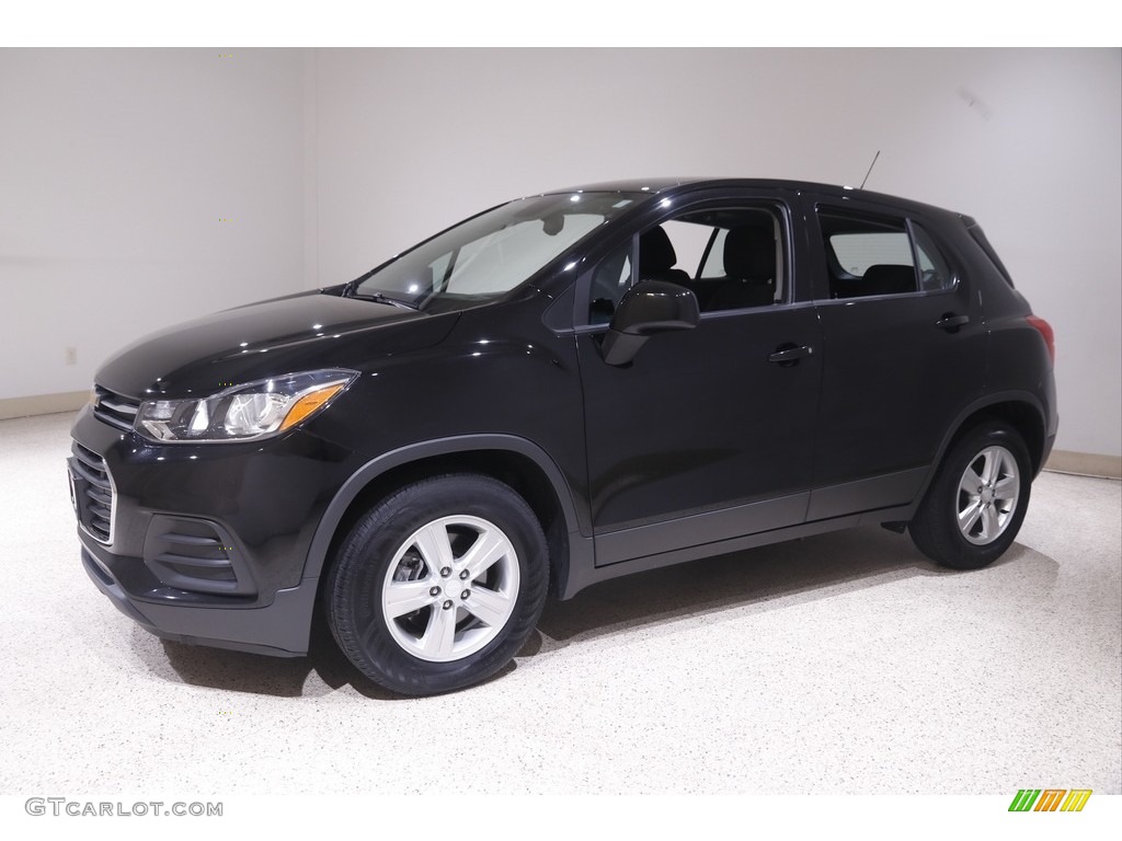 2020 Trax LS - Mosaic Black Metallic / Jet Black photo #3