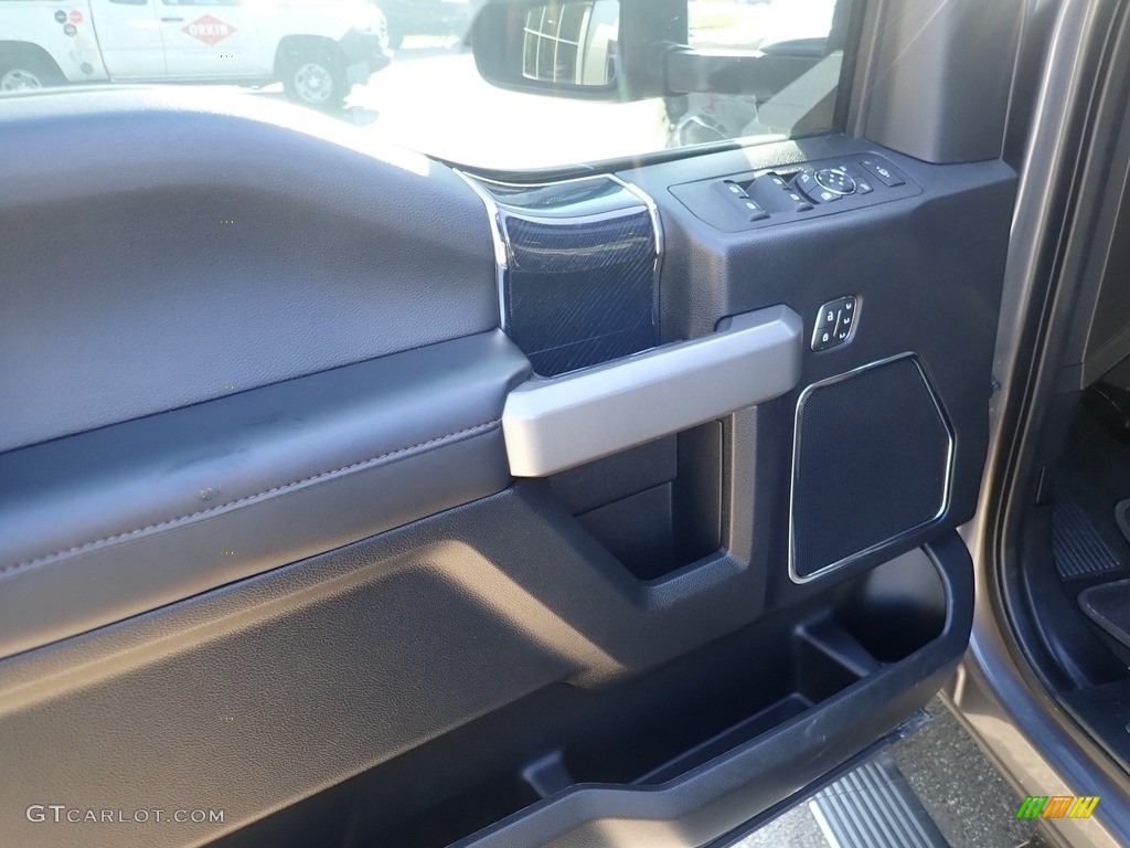 2021 F350 Super Duty Platinum Crew Cab 4x4 - Carbonized Gray / Black photo #21