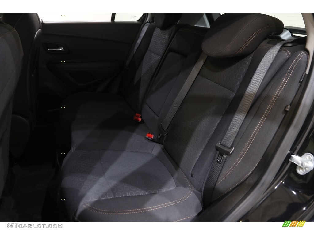 2020 Trax LS - Mosaic Black Metallic / Jet Black photo #16