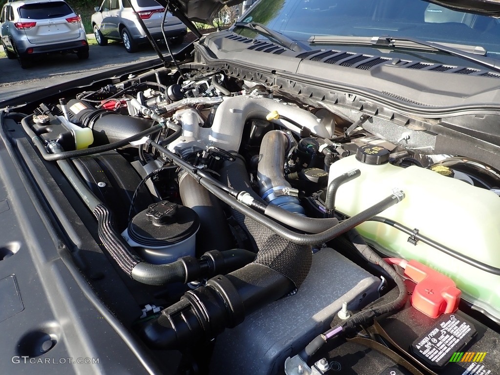 2021 F350 Super Duty Platinum Crew Cab 4x4 - Carbonized Gray / Black photo #30