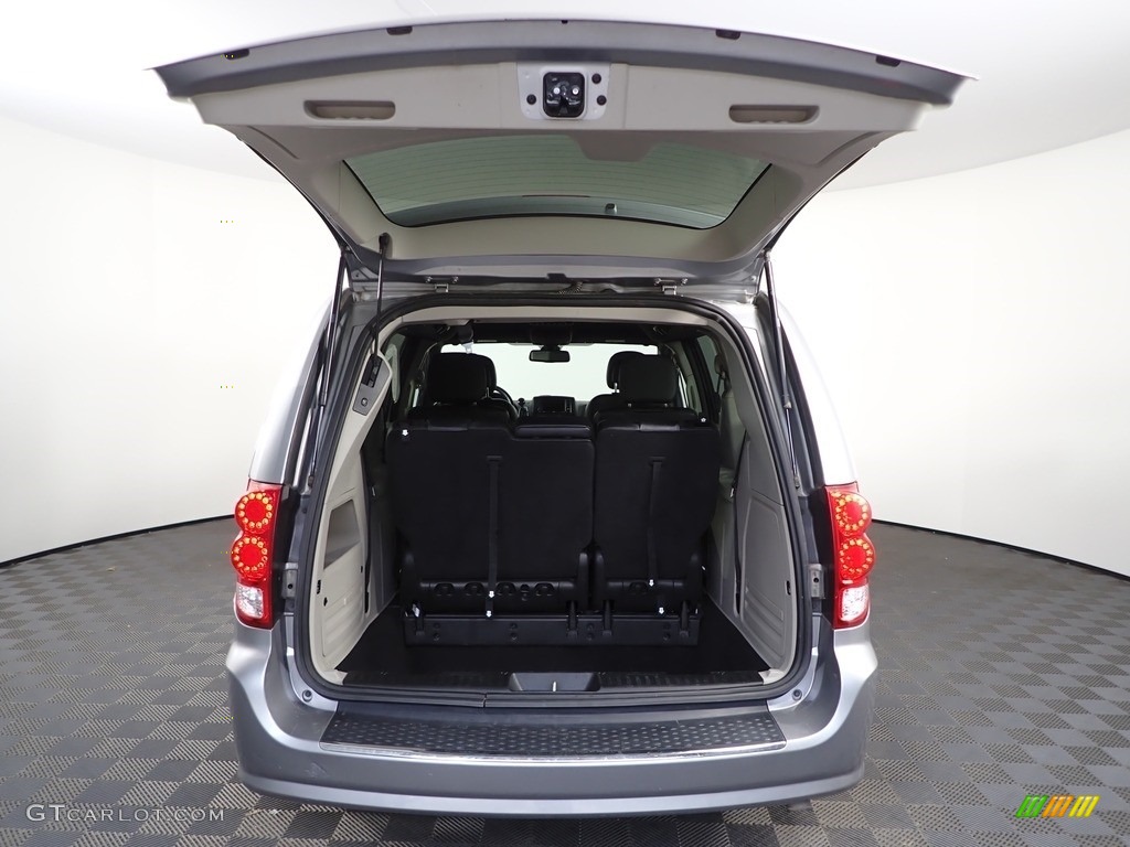 2019 Grand Caravan SXT - Billet / Black/Light Graystone photo #9