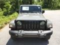 2022 Sting-Gray Jeep Gladiator Willys 4x4  photo #3
