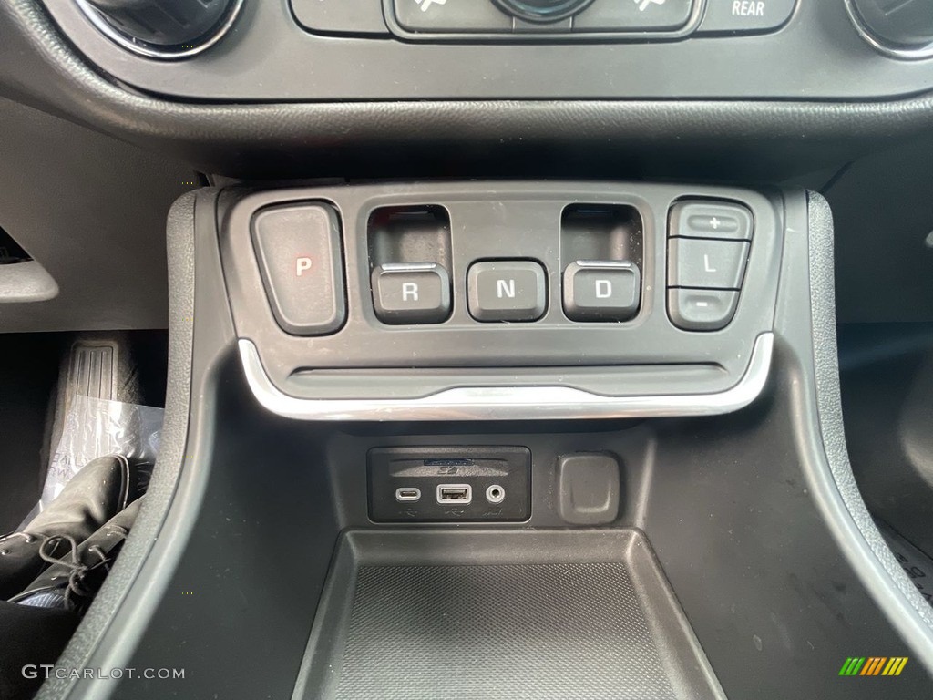 2020 GMC Terrain SLT AWD Controls Photos