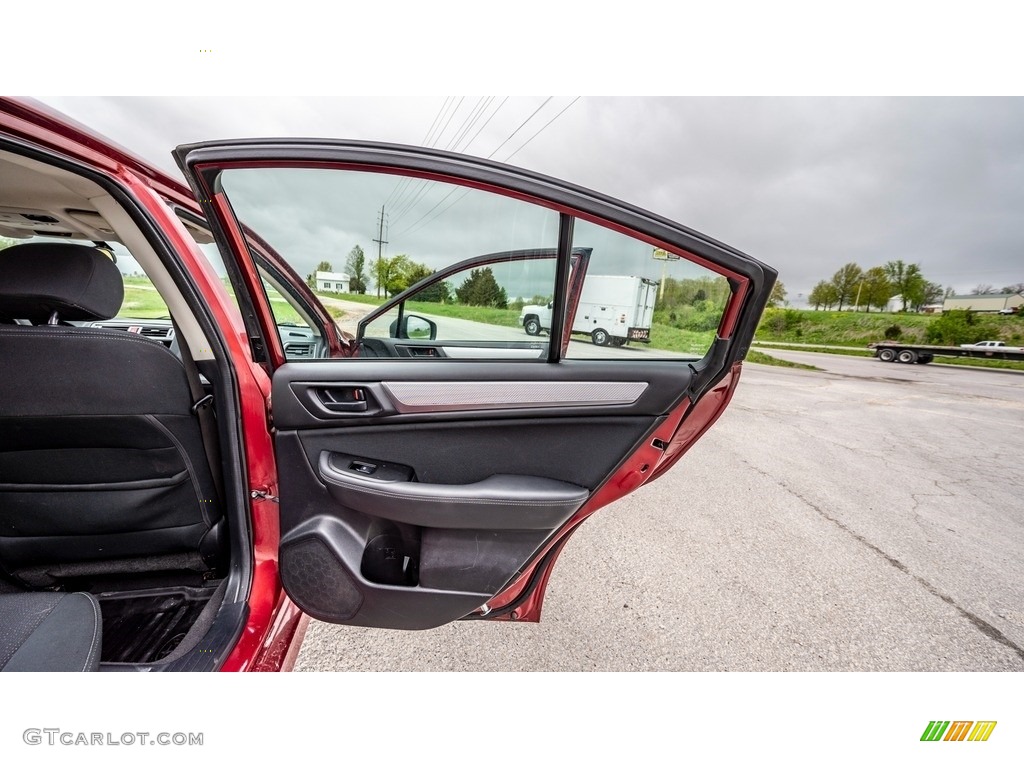 2019 Legacy 2.5i - Crimson Red / Slate Black photo #25