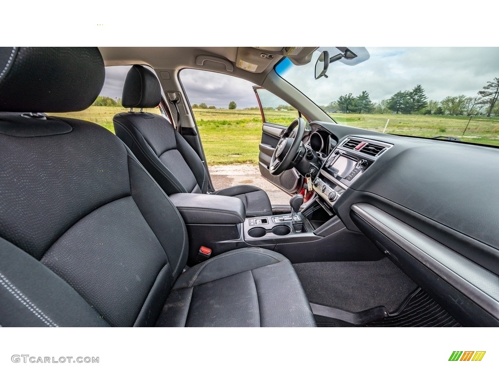 2019 Legacy 2.5i - Crimson Red / Slate Black photo #28