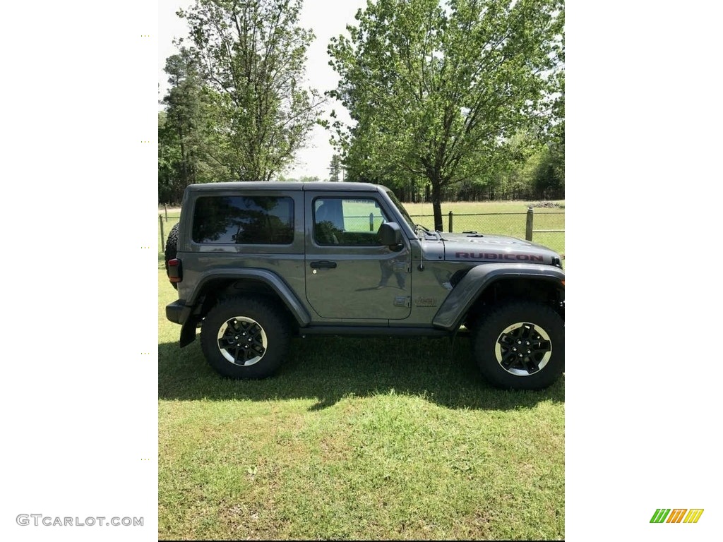 2019 Wrangler Rubicon 4x4 - Granite Crystal Metallic / Black photo #1