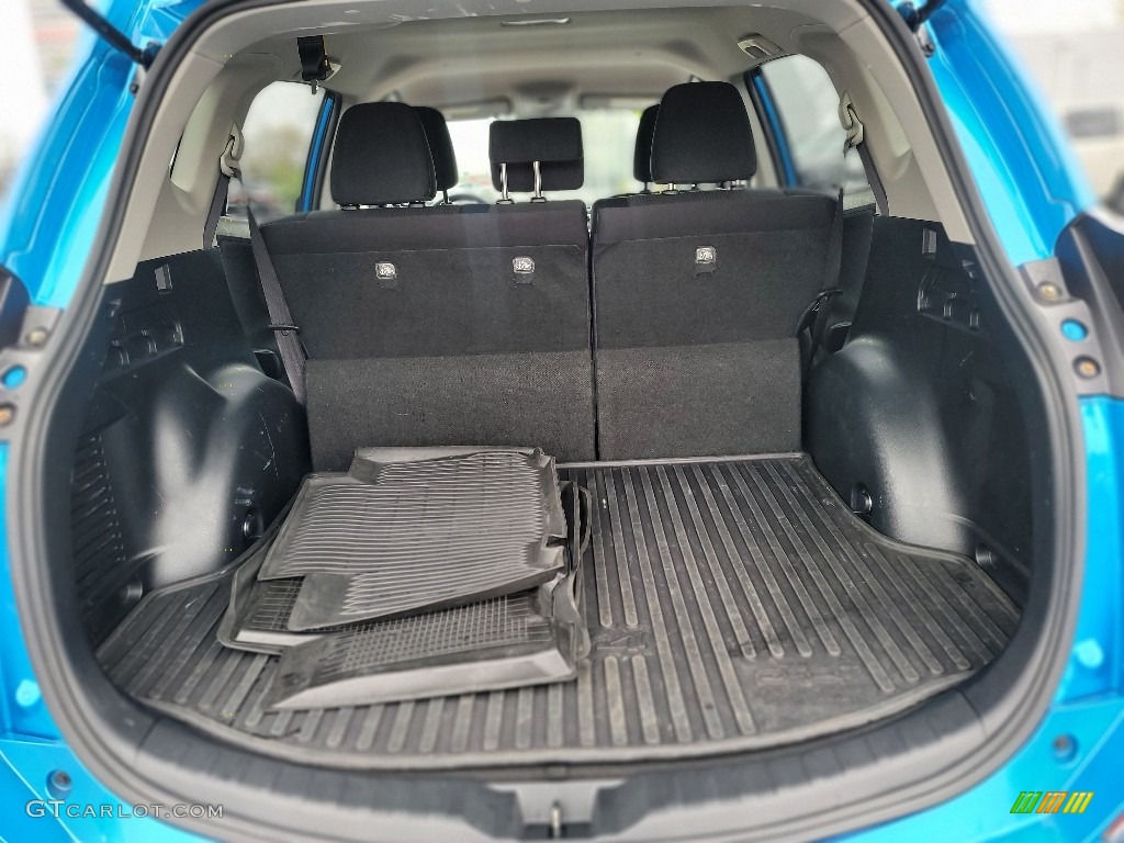 2018 RAV4 LE - Electric Storm Blue / Black photo #27