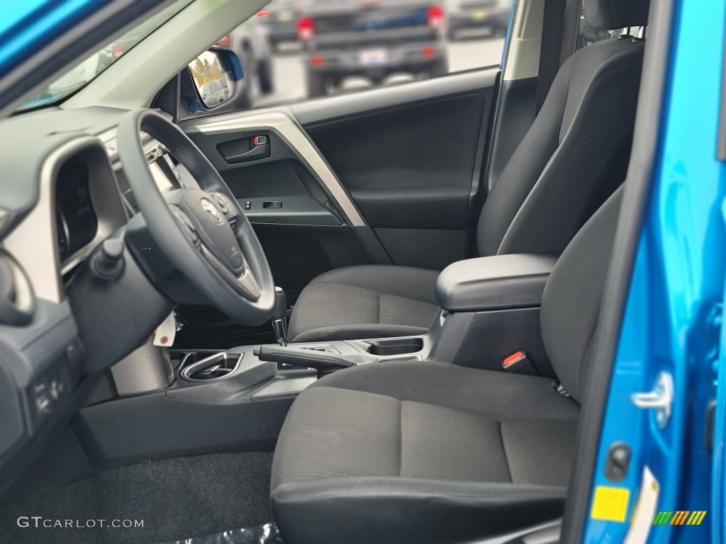 2018 RAV4 LE - Electric Storm Blue / Black photo #34