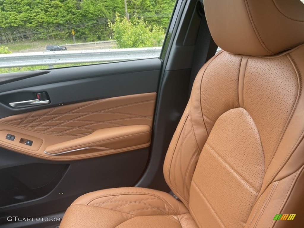 2022 Toyota Avalon Limited Front Seat Photos