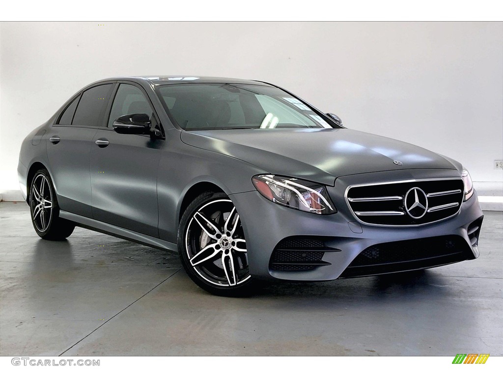 2019 E 300 Sedan - designo Selenite Grey Magno (Matte) / Black photo #34