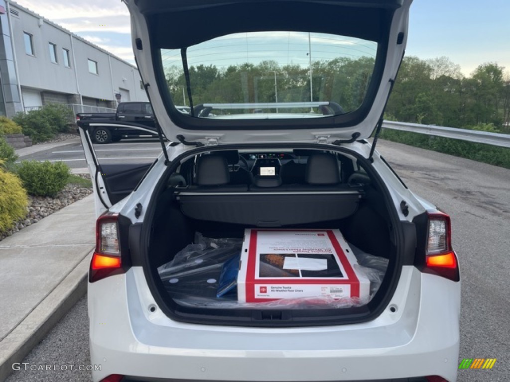 2022 Toyota Prius XLE AWD-e Trunk Photo #144239850