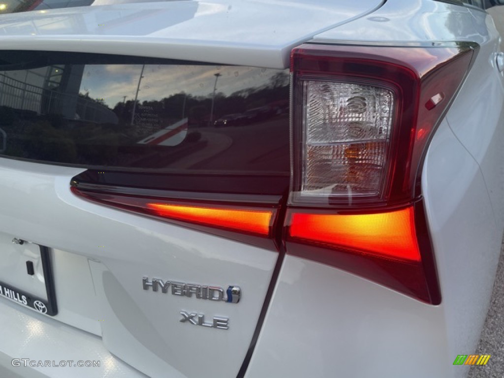 2022 Toyota Prius XLE AWD-e Marks and Logos Photo #144239883