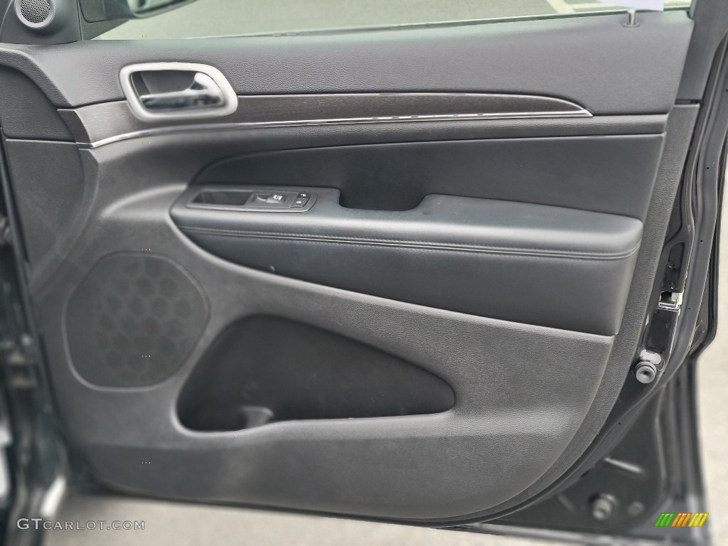2018 Jeep Grand Cherokee Limited 4x4 Black Door Panel Photo #144240789