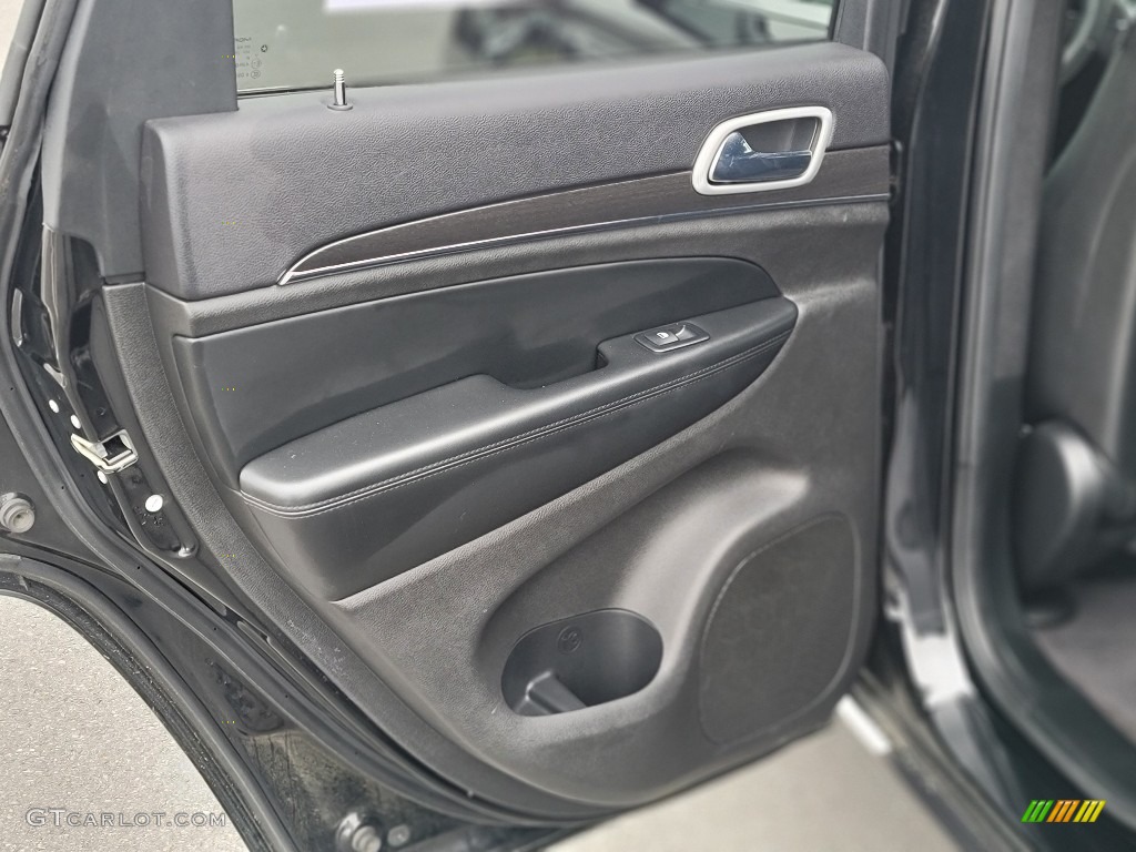 2018 Jeep Grand Cherokee Limited 4x4 Door Panel Photos