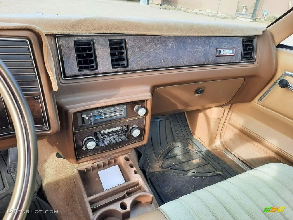 1985 Chevrolet El Camino Conquista Saddle Dashboard Photo #144242589