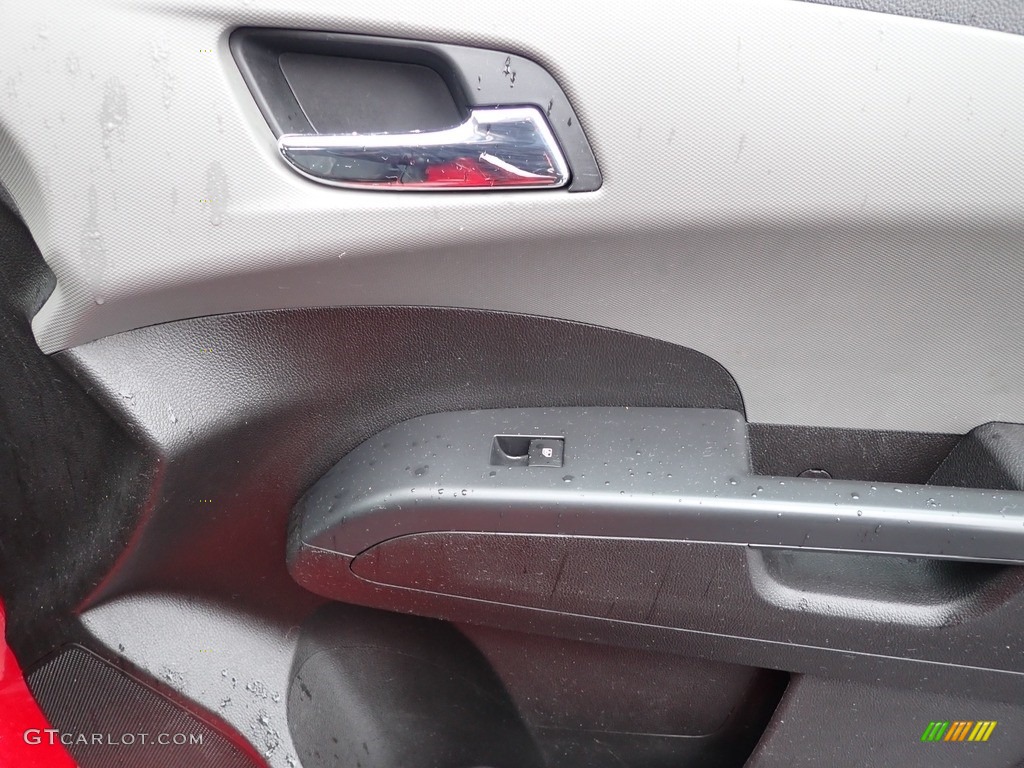 2017 Sonic LT Sedan - Red Hot / Jet Black/Dark Titanium photo #17
